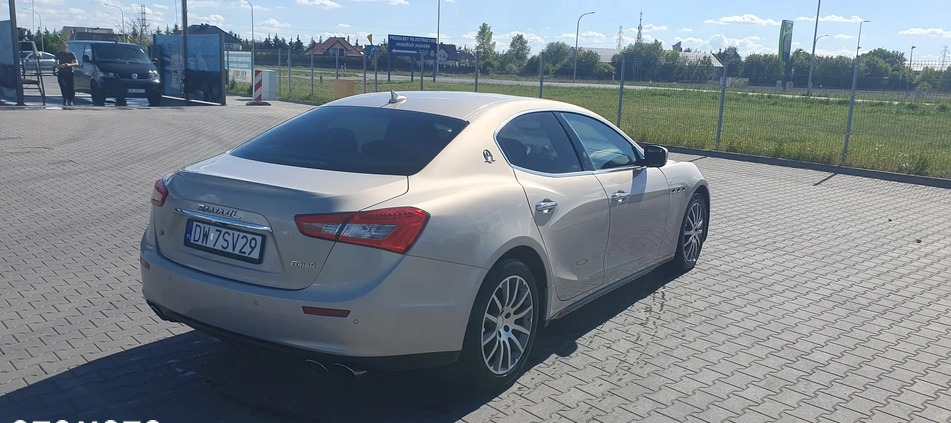 Maserati Ghibli cena 89000 przebieg: 177000, rok produkcji 2014 z Wrocław małe 92